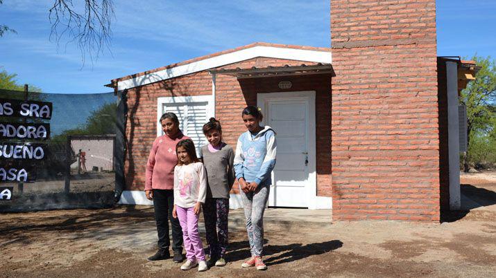 Inauguran obras de refacciones y ampliaciones en escuela