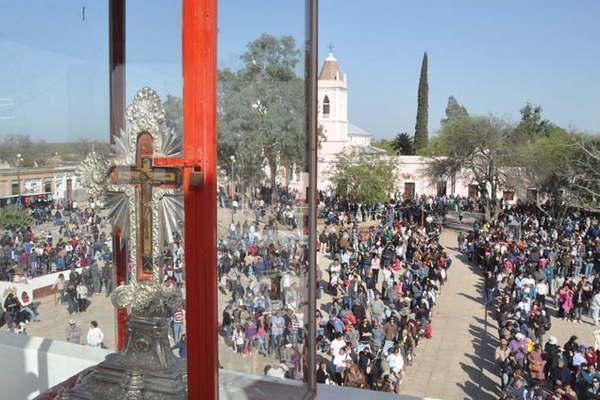 Los devotos de Mailiacuten inician el uacuteltimo tramo de la caminat