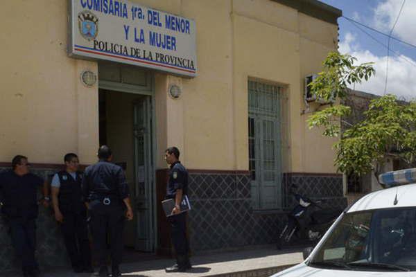 Investiga el hecho personal de la Comisaría del Menor y la Mujer