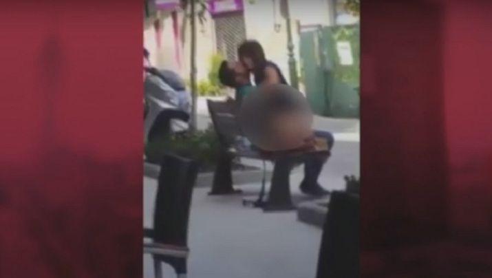 Video- Escrachan a una pareja teniedo sexo en un parque y a plena luz del diacutea