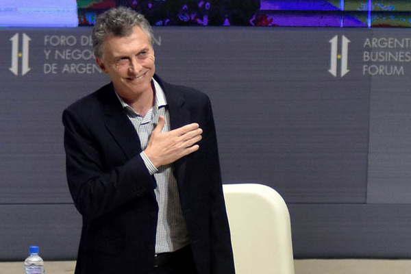 El presidente Macri felicitoacute al tandilense