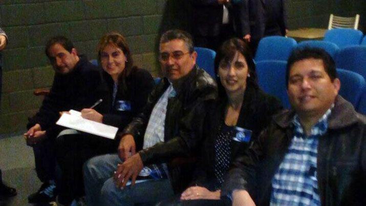 El colegio de Proteacutesicos dentales participoacute del un congreso nacional