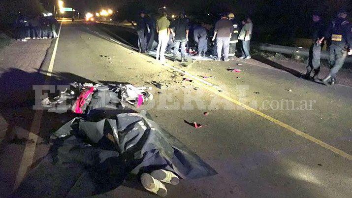 Dos muertos tras violento choque frontal de motos