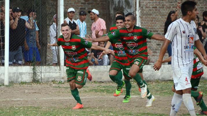 A pesar de que perdió Villa Unión eliminó a Central Córdoba