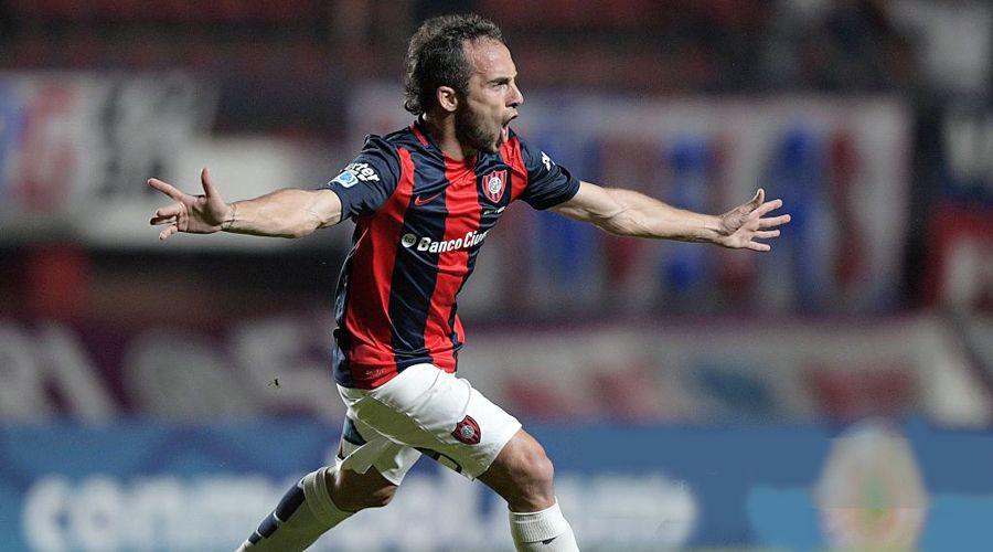 San Lorenzo le ganoacute 3 a 1 a Arsenal