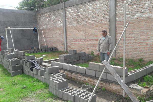 Talleres en la recta final de una monumental obra