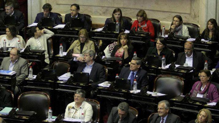 Diputados frenoacute el dietazo- el aumento se redujo del 47-en-porciento- al 31-en-porciento-