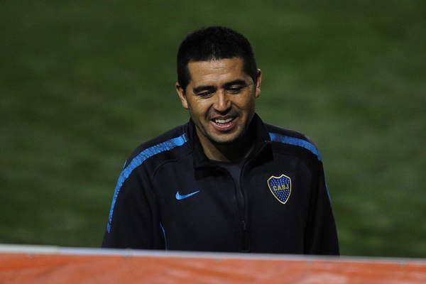 Atleacutetico Tucumaacuten no confirma ni desmiente intereacutes por Riquelme