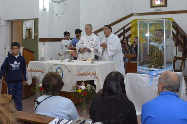 Comenzaraacuten los actos religiosos  en conmemoracioacuten a Santa Luciacutea