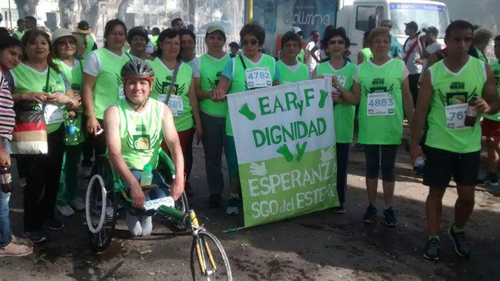 Atletas de Santiago y de otras provincias disfrutan de una nueva Gran edicioacuten del Maratoacuten de EL LIBERAL