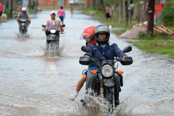 Experto del clima vaticina maacutes tormentas severas  en el verano santiaguentildeo