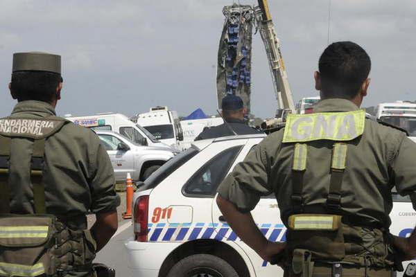 A un antildeo de la tragedia de los gendarmes procesan y embargan a jefes de la fuerza