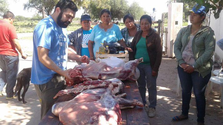 Capacitacioacuten en el agregado de valor a la cabra de refugo