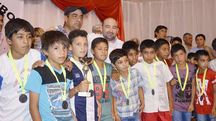 Ms de 2000 deportistas participaron de la Fiesta del Deporte Bandeño