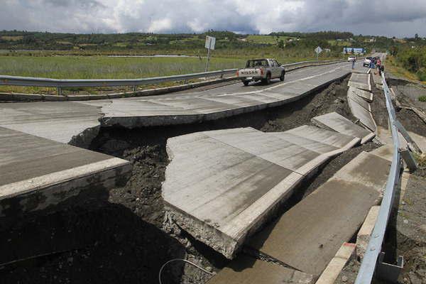 Sismo en Chile generoacute temor  de tsunami en costa del Paciacutefico