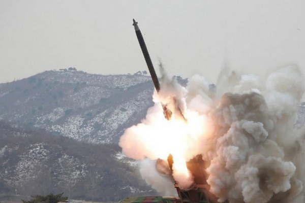 Corea del Norte advirtioacute que  estaacute maacutes cerca de poder lanzar  un misil de un continente a otro