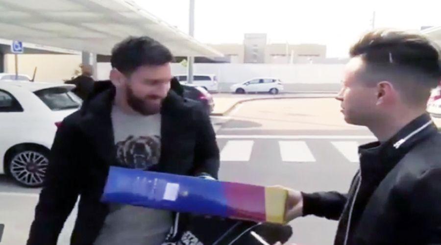 Video- miraacute el regalo que recibioacute Messi para su hijo Thiago