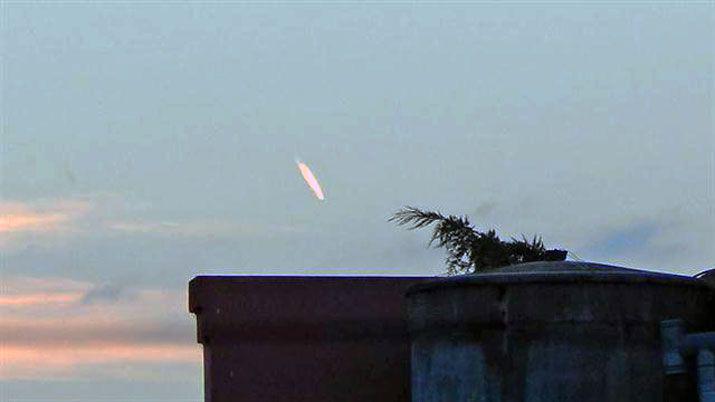 Video- meteorito cruza el cielo e intriga a gran parte del paiacutes