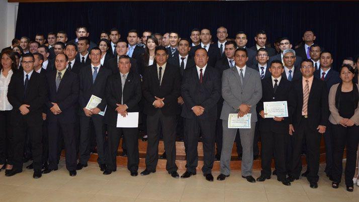 Ms de 100 efectivos recibieron el título de instructor Policial General