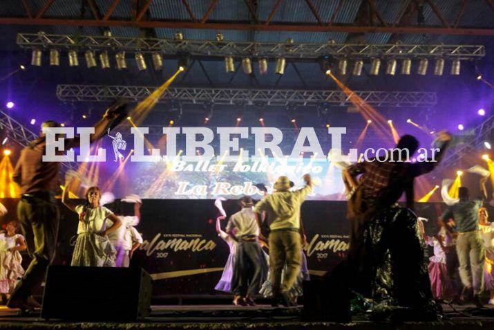 El Ballet Folclórico La Rebelión de Fernndez abrió la segunda jornada del festival