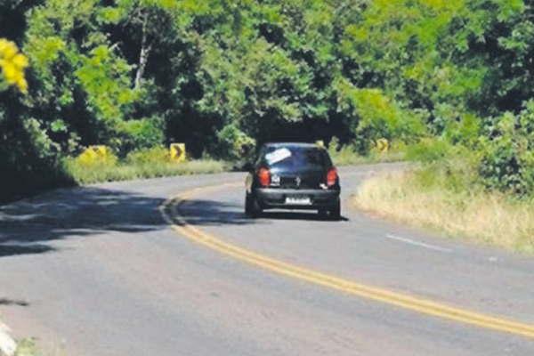 Obligaron al hombre a subir al auto de los delincuentes y lo separaron de sus hijos 