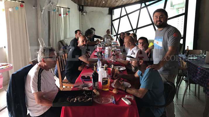 Abel Pintos y sus msicos almorzaron junto al Do Orellana Lucca
