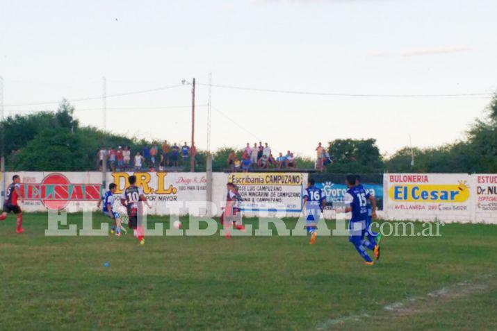 El encuentro se disputó ante una buena cantidad de hinchas