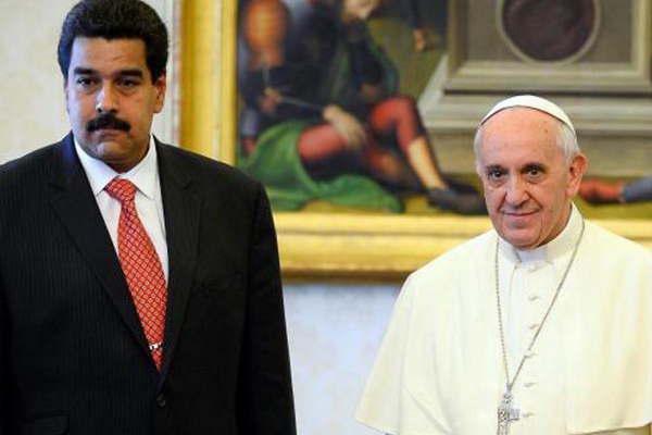 El Vaticano reiteroacute su disponibilidad para el diaacutelogo con Venezuela para buscar soluciones a la crisis 