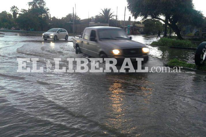 Tras la tormenta EL LIBERAL salió a recorrer las calles de la Madre de Ciudades