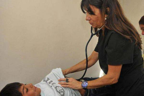 Crece la solicitud  de certificados  de salud escolar 