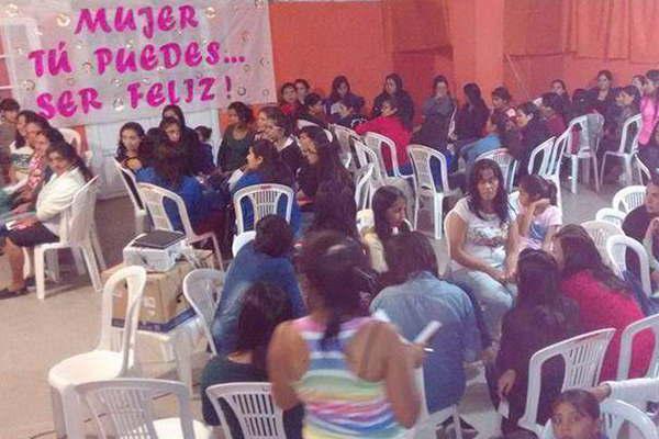 Mantildeana se conmemoraraacute el Diacutea de la Mujer con diversas actividades