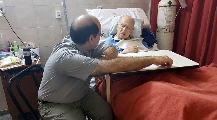 Piden oraciones por la salud del Padre Gerardo Montenegro