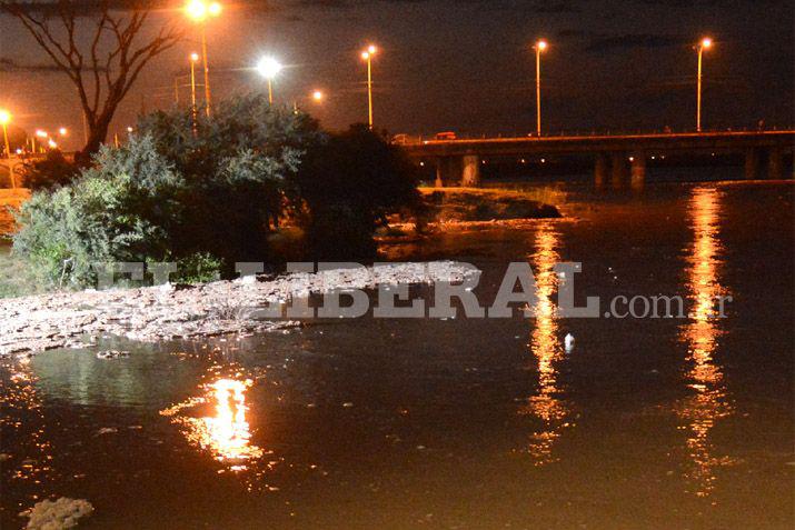 El nivel del río Dulce va a seguir en aumento