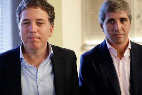 Dujovne y Caputo viajan a EEUU para una reunioacuten del FMI 