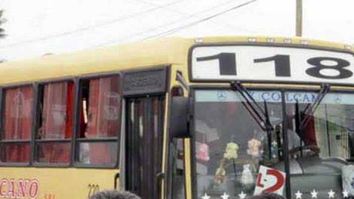 La Banda- asaltan a un colectivero y casi le cortan una mano