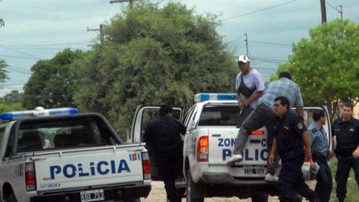 Indagaron a profesor acusado de manosear a alumnas en Alberdi