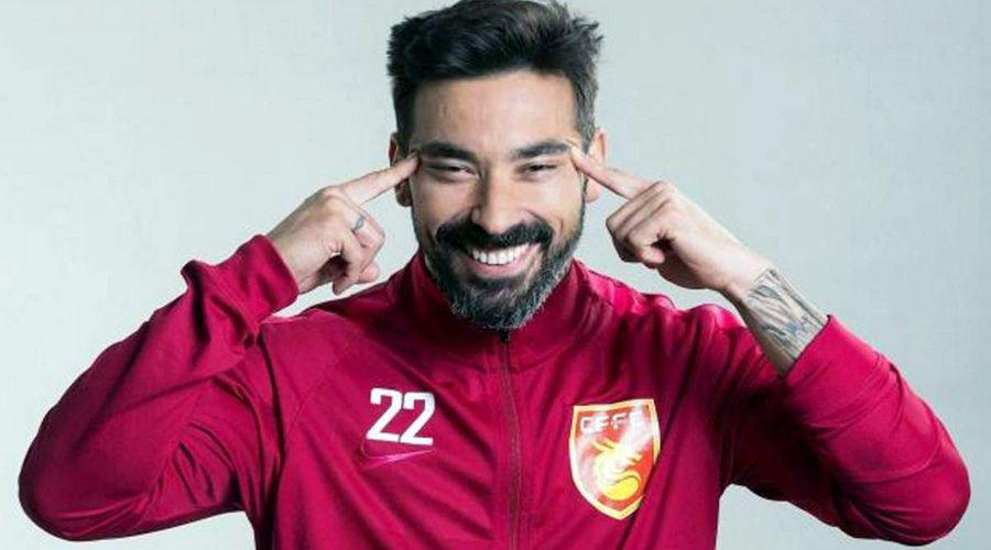 Lavezzi acusado de racista por un gesto de ojos rasgados