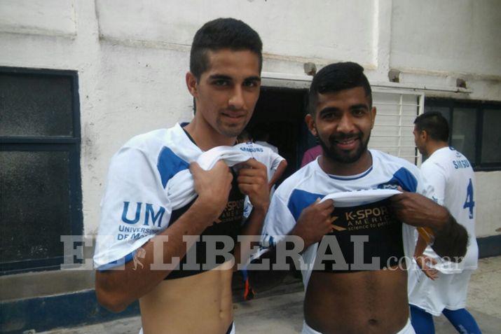 Dos jugadores de Vélez tuvieron los GPS deportivos durante el segundo tiempo del encuentro por Copa Santiago frente a Güemes