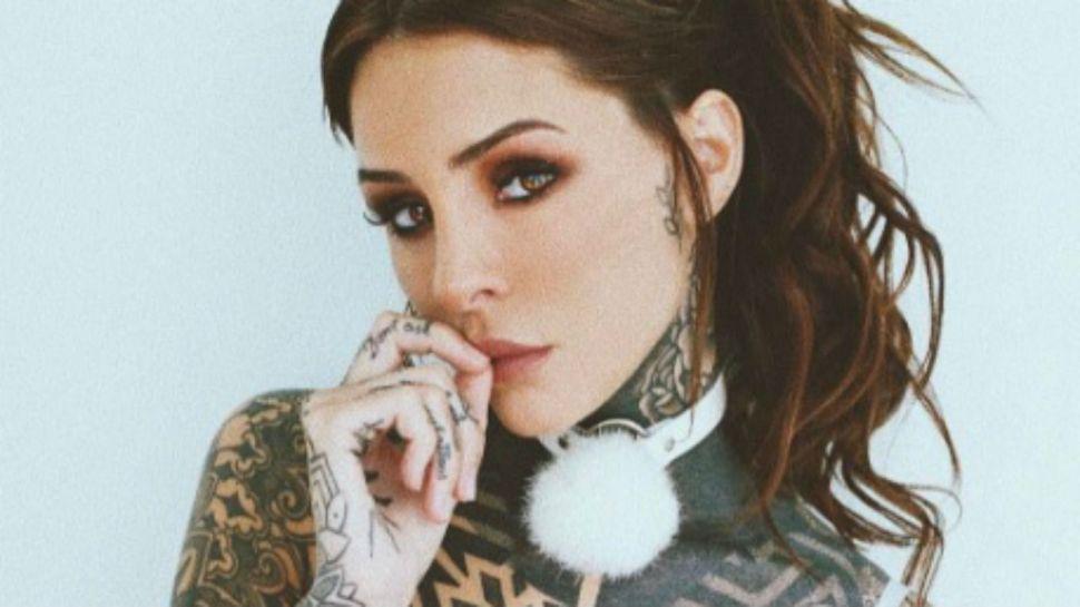 Cande Tinelli encendioacute Instagram con una sesioacuten de fotos al desnudo