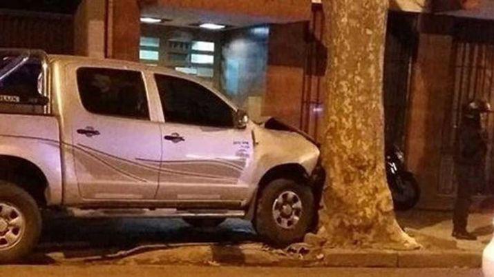 Un nene de tres antildeos cruzoacute la calle y lo atropelloacute una camioneta