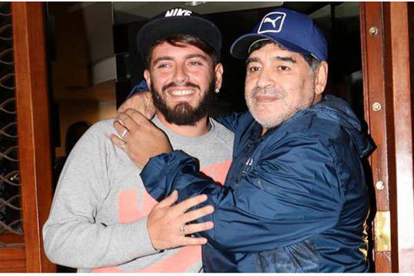 Habloacute de la aceptacioacuten de Maradona a Diego Junior 