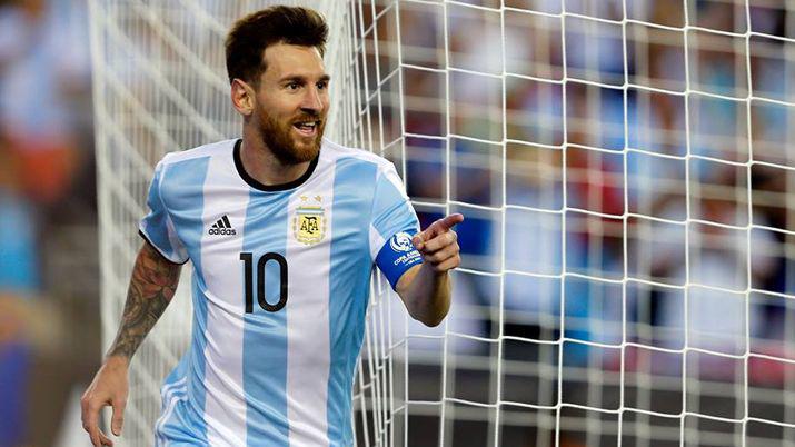 Messi- iexclA seguir luchando por el suentildeo