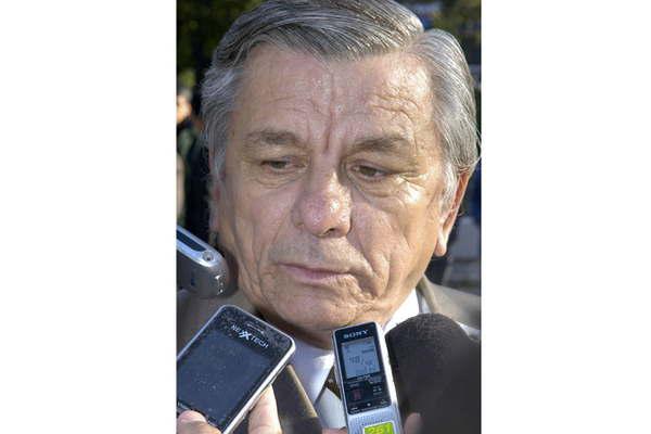 El intendente informoacute sobre la organizacioacuten de festejos