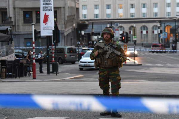 Abatieron a un terrorista en la estacioacuten de trenes de Bruselas