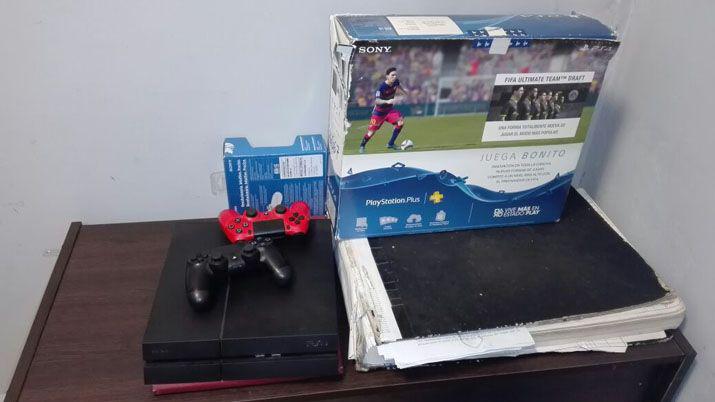 Policía recuperó una PlayStation 4 robada y luego vendida