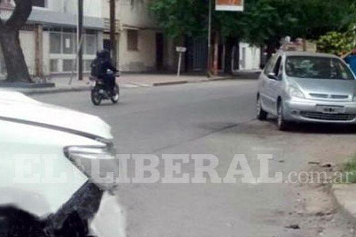 Violento choque de autos en el barrio Alberdi Foto archivo