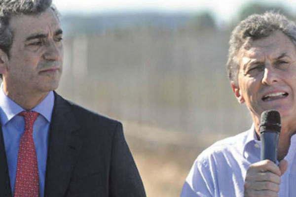 Macri dijo que las pymes  son el corazoacuten productivo  del paiacutes y Randazzo lo criticoacute