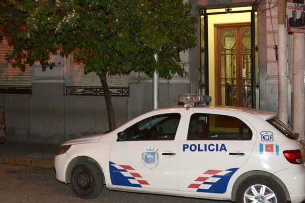 Salioacute de su casa dos horas y ladrones  se la desvalijaron