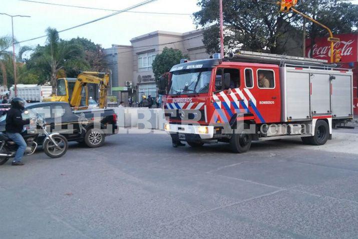 Efectivos policiales tuvieron que hacer un desvío en el tr�nsito por el escape de gas