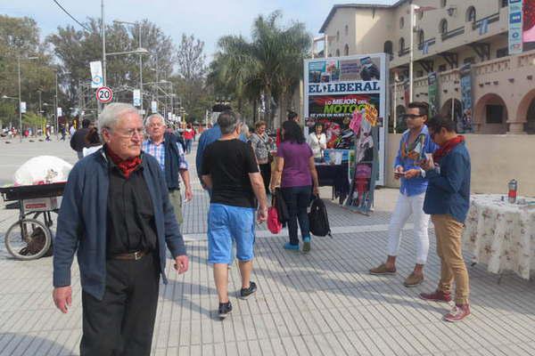 Miles de turistas llegan a Las Termas por sus bondades y encantos